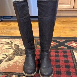 Womens Wanted lace up back boot